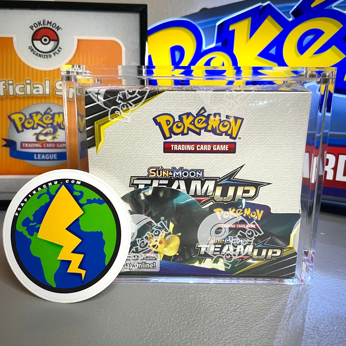 Pokémon TCG: Sun & Moon Team Up Booster Box