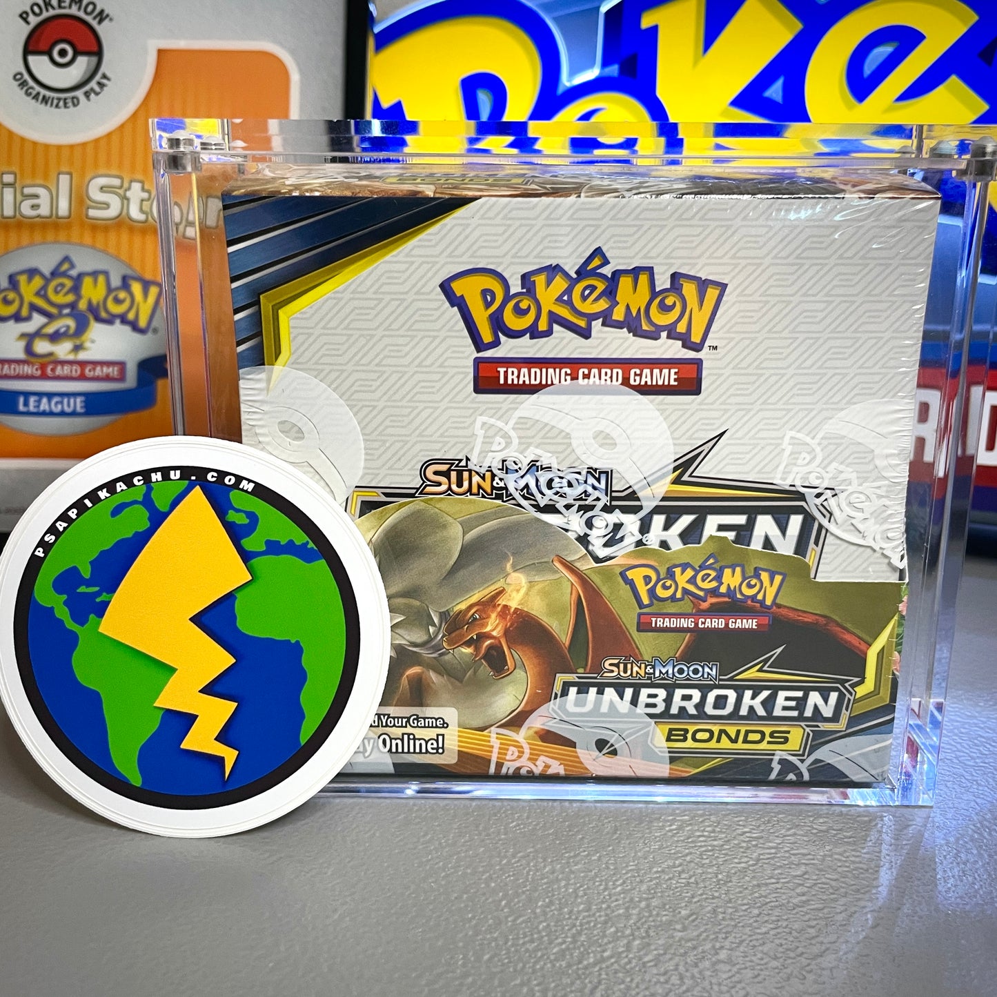 Pokémon TCG: Unbroken Bonds Booster Box