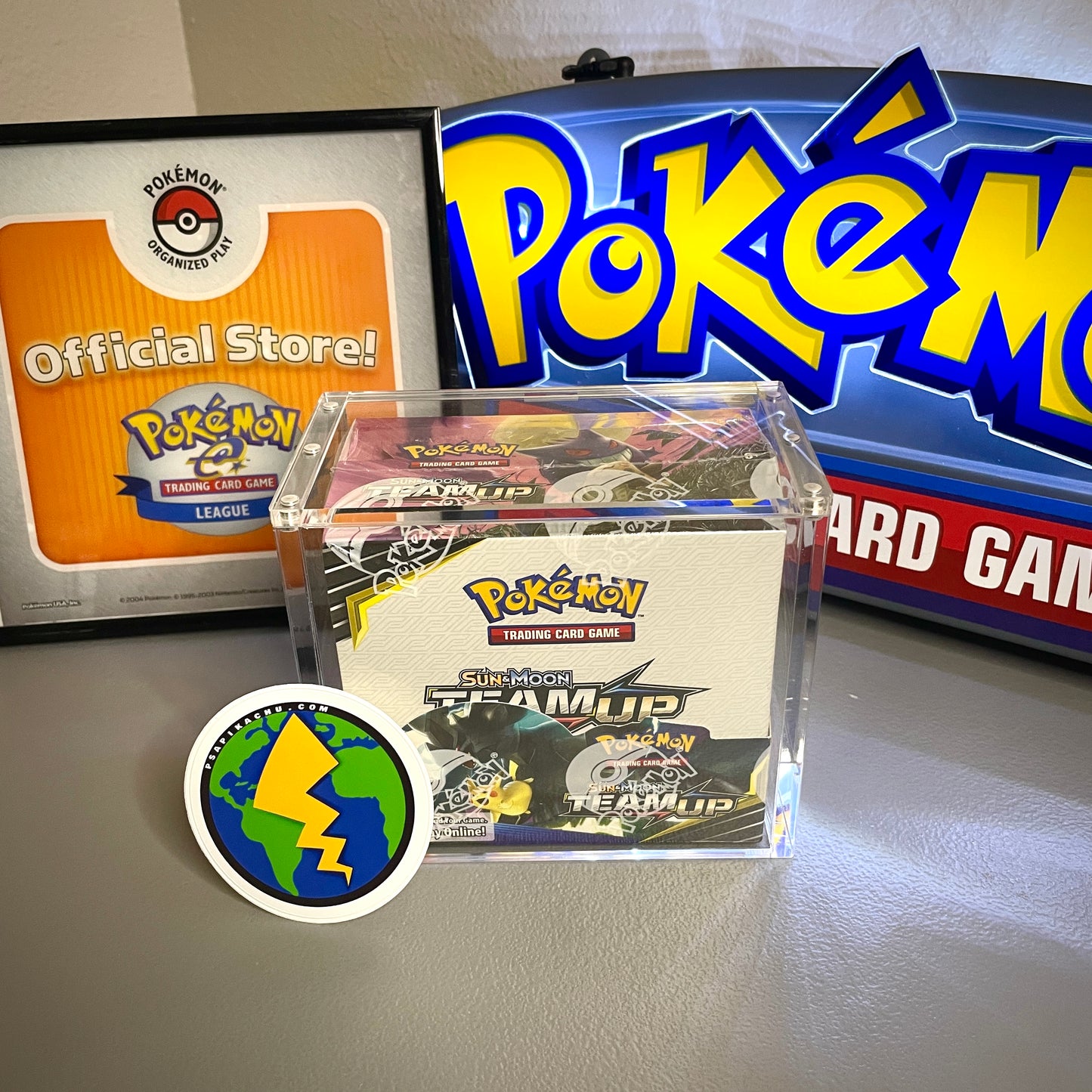 Pokémon TCG: Sun & Moon Team Up Booster Box