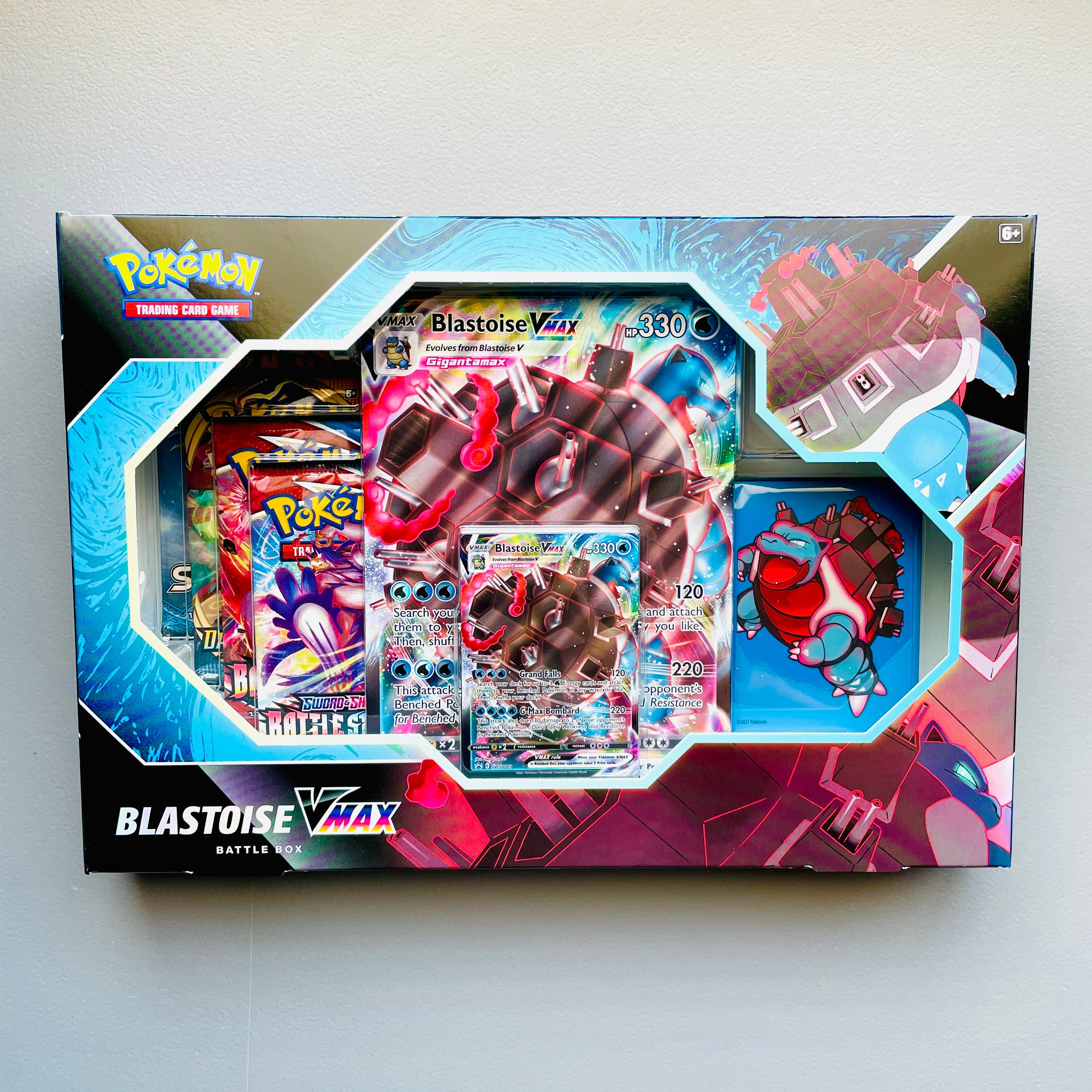 Pokemon TCG - Blastoise VMAX Battle Box – PSAPIKACHU