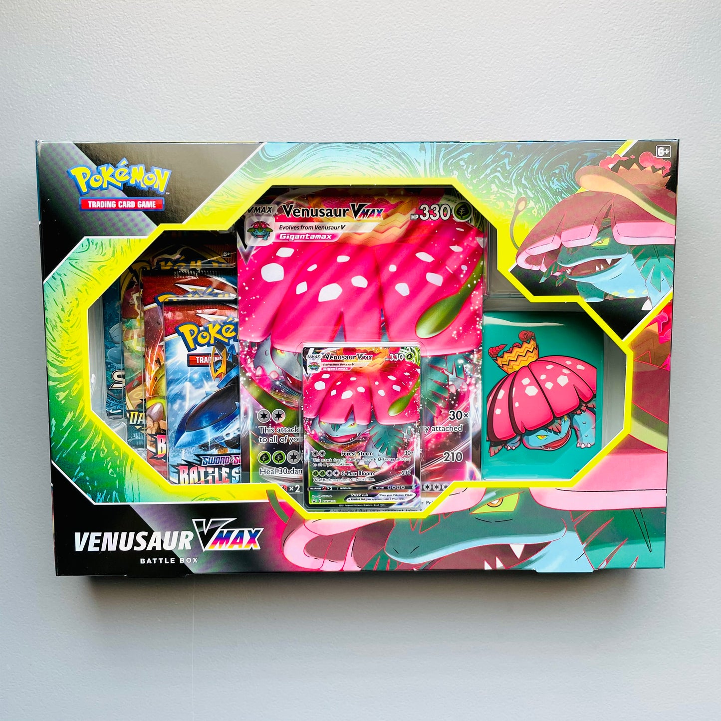 Pokemon TCG - Venusaur VMAX Battle Box